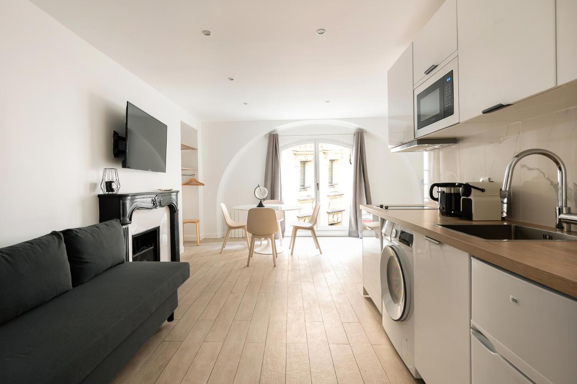 Central Apartment In The Heart Of The Marais With Air Conditioning Paris Dış mekan fotoğraf